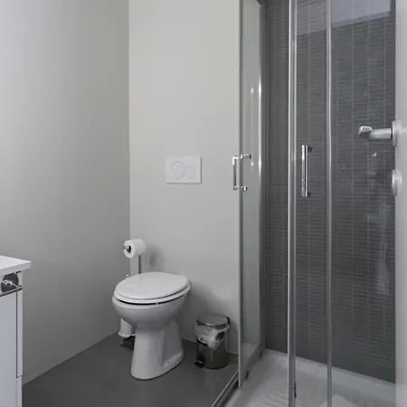 アパート Stylish And Comfortable 3bd In