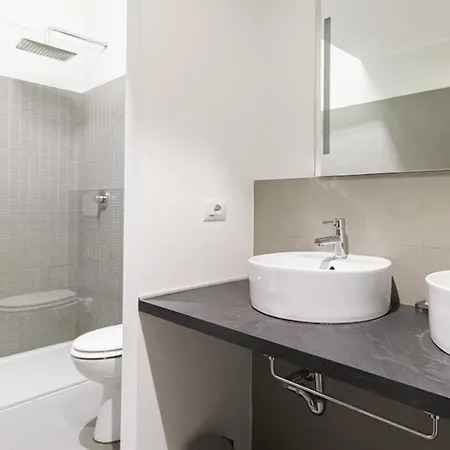 Stylish And Comfortable 3bd In アパート